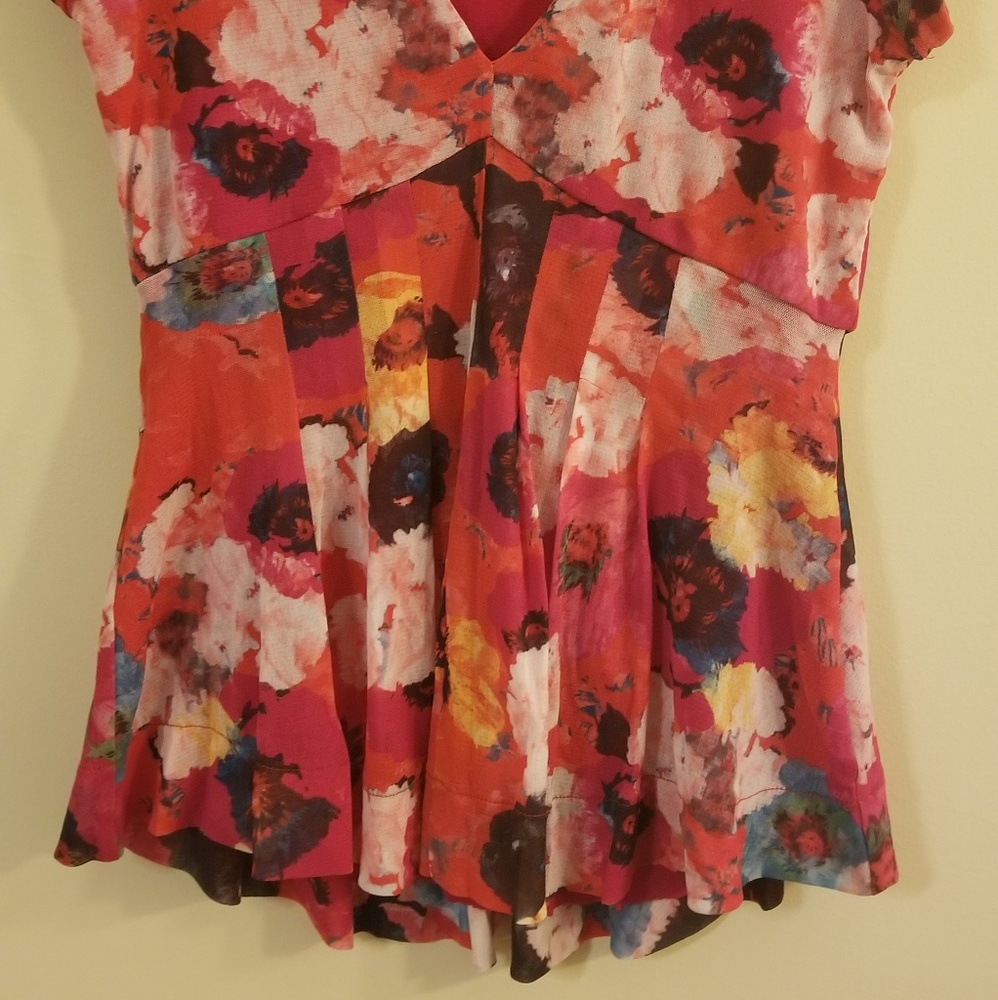 *Donating 11.1*Floral Swing Blouse from Weston - Picture 2 of 4
